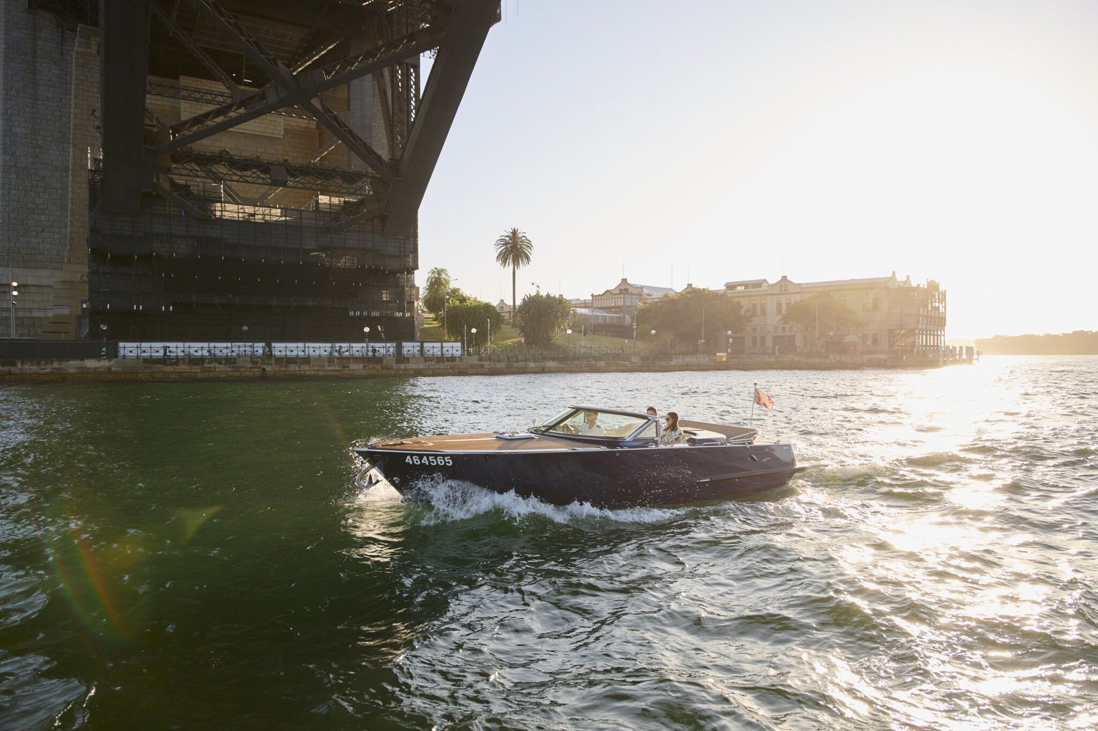 deluxe sunset cruise in sydney